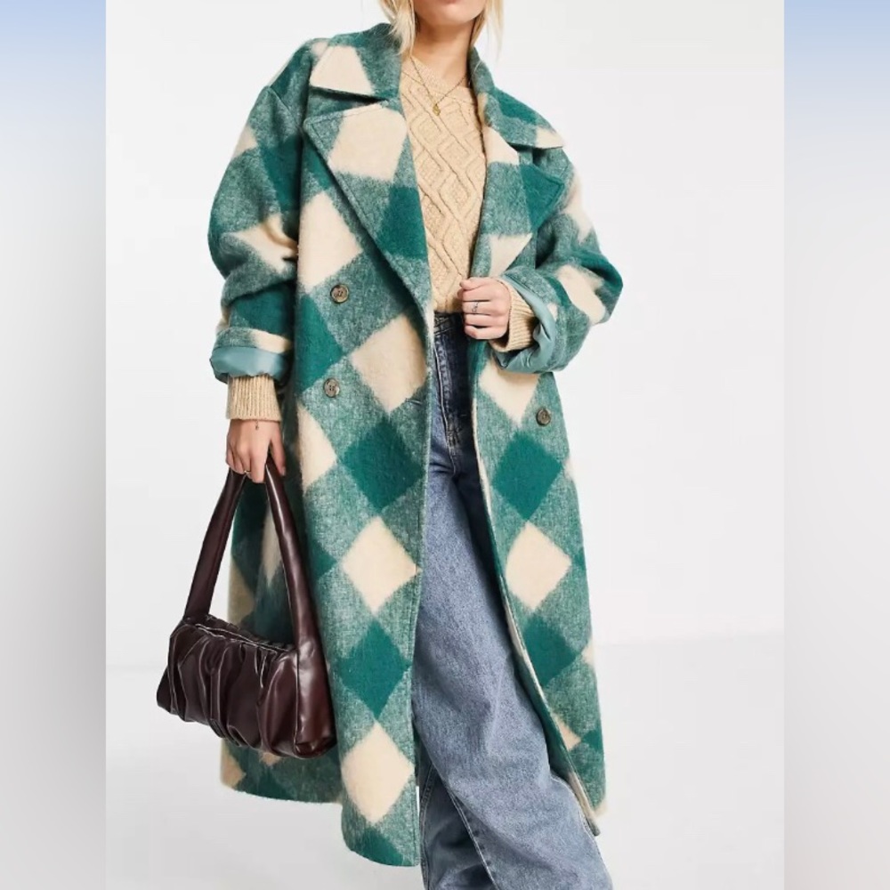 ASOS DESIGN hero diamond oversized